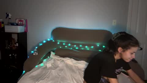 Snapshot of mcdreamy4400 chatting on 12.07.24 3 Suli 3 online show from 12.07.24