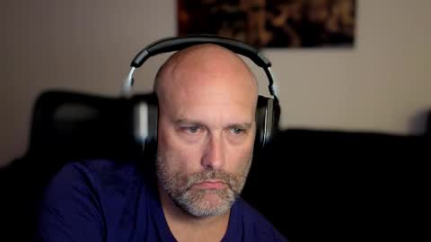 Snapshot of mcinside chatting on 10.02.25 mcinside online show from 10.02.25