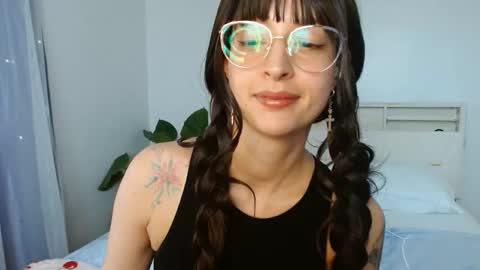 Mckayla online show from 04.13.26