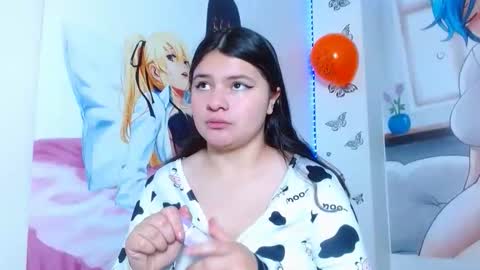 mackenna av online show from 10.10.25