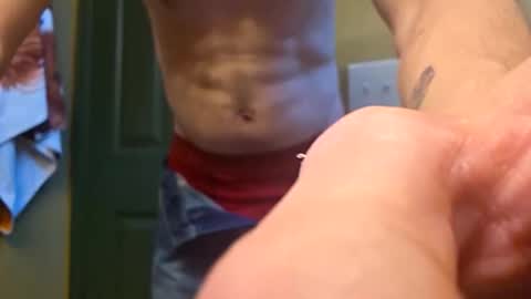 mclovinmackay online show from 02.16.26