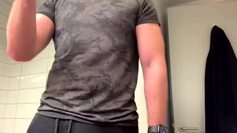 mcr8080 online show from 12.31.24