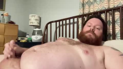 Snapshot of mcrizzle2 chatting on 02.11.25 mcrizzle2 online show from 02.11.25