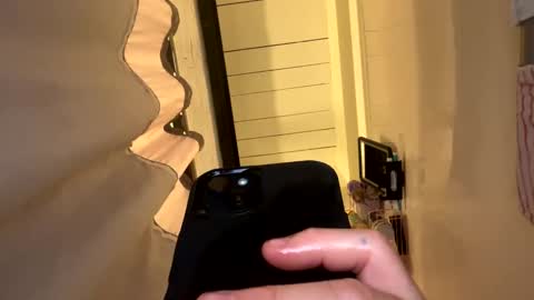 Snapshot of mdurand1137 chatting on 09.16.25 Dens cam online show from 09.16.25