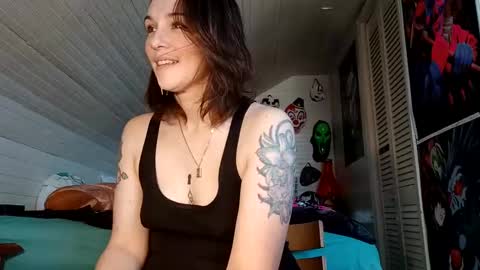 Snapshot of me_and_mrsjones chatting on 12.07.24 Judy with da booty online show from 12.07.24