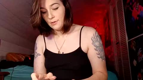 Snapshot of me_and_mrsjones chatting on 12.11.24 Judy with da booty online show from 12.11.24