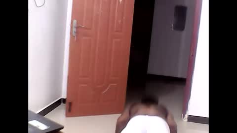 Snapshot of me_hai12 chatting on 02.06.25 me_hai12 online show from 02.06.25