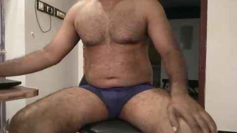 Snapshot of me_hai12 chatting on 12.02.25 me_hai12 online show from 12.02.25