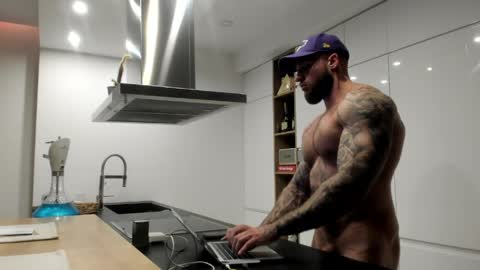 Snapshot of mealphamale chatting on 04.15.26 Alpha Male online show from 04.15.26