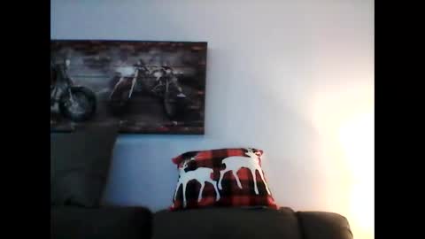 me at home online show from 01.03.25