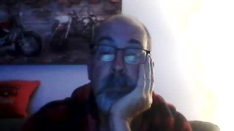 Snapshot of meathome3 chatting on 07.18.26 me at home online show from 07.18.26