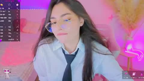 Snapshot of medina_andress chatting on 07.26.26 Dina online show from 07.26.26