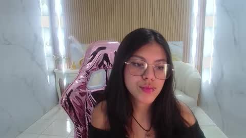 medusa11_s online show from 10.14.25