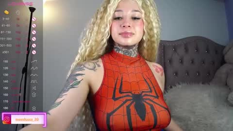 Snapshot of medusa_20 chatting on 12.17.24 Johana  online show from 12.17.24