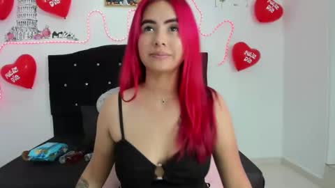 Snapshot of medusa__charity chatting on 09.22.25 medusa__charity online show from 09.22.25