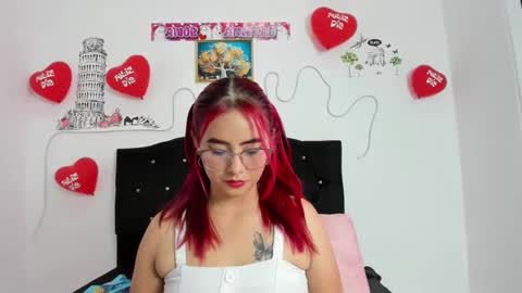 Snapshot of medusa__charity chatting on 09.26.25 medusa__charity online show from 09.26.25