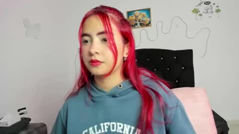 Snapshot of medusa__charity chatting on 11.06.25 medusa__charity online show from 11.06.25