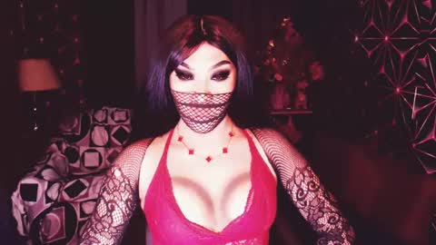 Snapshot of medusaprey chatting on 03.04.25 THE QUEEN ALPHA Queen Medusa Prey online show from 03.04.25