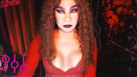 Snapshot of medusaprey chatting on 09.23.25 THE QUEEN ALPHA Queen Medusa Prey online show from 09.23.25