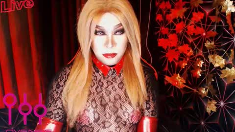 Snapshot of medusaprey chatting on 10.24.25 THE QUEEN ALPHA Queen Medusa Prey online show from 10.24.25