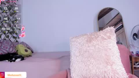 medussa13 online show from 02.05.26