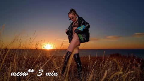 Sweet Meow nonude online show from 09.19.25