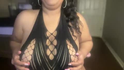 Snapshot of meetsouthernpeach chatting on 02.22.25 Southern Peach online show from 02.22.25