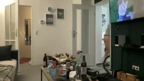 mega1185264 online show from 12.20.25