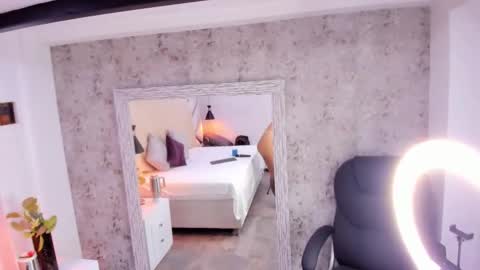 Megan online show from 11.19.25