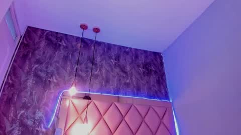 M E G A N online show from 01.04.25