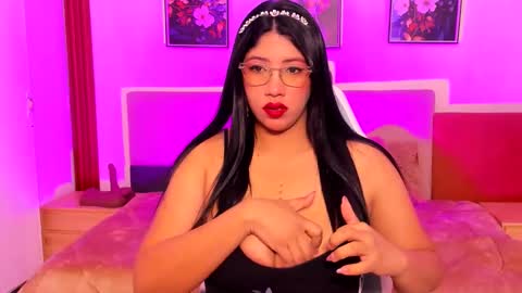 Megan online show from 11.05.25