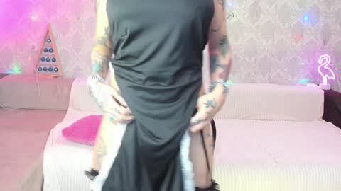 Helena Tuman online show from 01.15.25