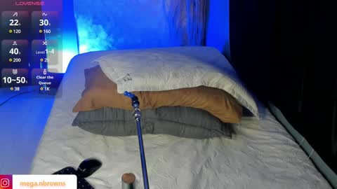 Snapshot of megan_browns1 chatting on 03.12.25 Megan  online show from 03.12.25