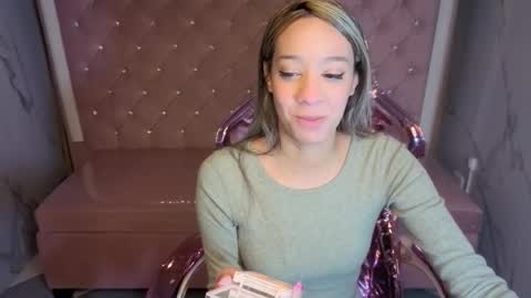 megan_collins_b online show from 10.24.25