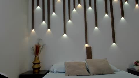 MEGAN COOPER online show from 12.19.25