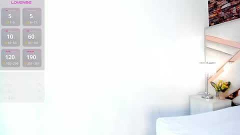     online show from 10.01.25