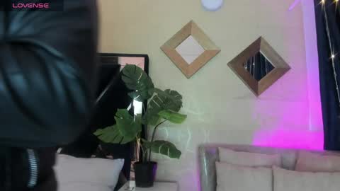     online show from 04.16.26