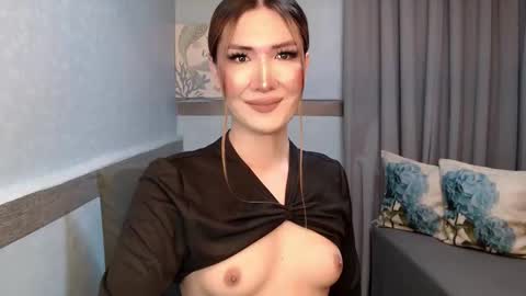Snapshot of megan_fucks69 chatting on 04.22.26 Megan online show from 04.22.26