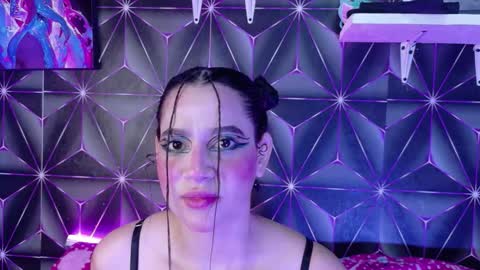 Snapshot of megan_jenner1 chatting on 10.05.25 megan_jenner1 online show from 10.05.25