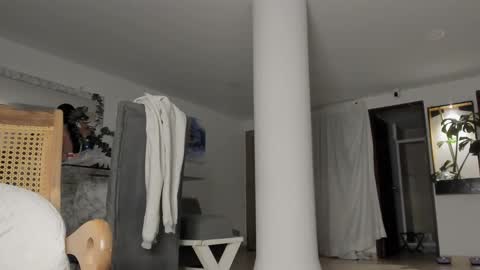 Megan Lu online show from 02.05.25