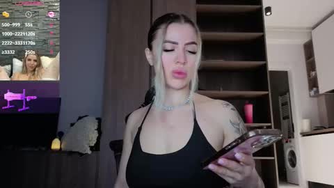 Snapshot of megan_ros_ chatting on 02.13.26 Megan online show from 02.13.26