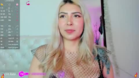 Snapshot of megan_sexrose chatting on 03.07.25 Megan rose online show from 03.07.25