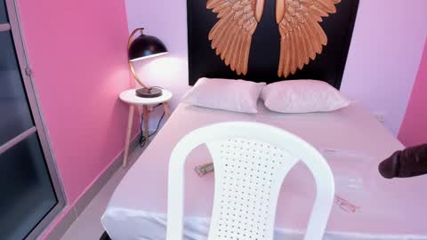 Megan  online show from 09.28.25