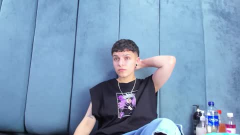 megan_thompsonn_ online show from 03.18.26