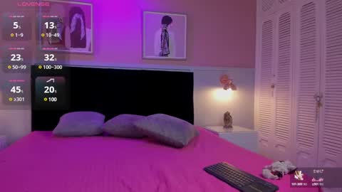 Snapshot of megan_west62 chatting on 12.03.24 Jazmin online show from 12.03.24