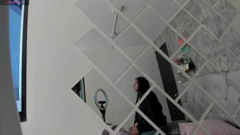 Megan online show from 09.17.25