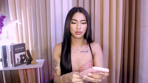 Megan online show from 11.13.25