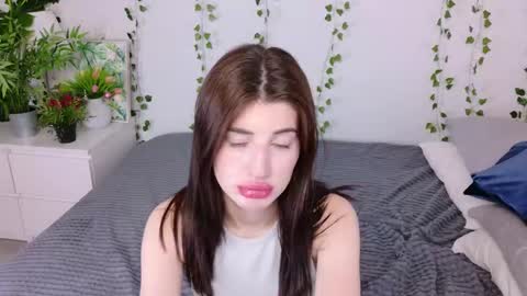 Snapshot of meganfury chatting on 01.09.26 meganfury online show from 01.09.26