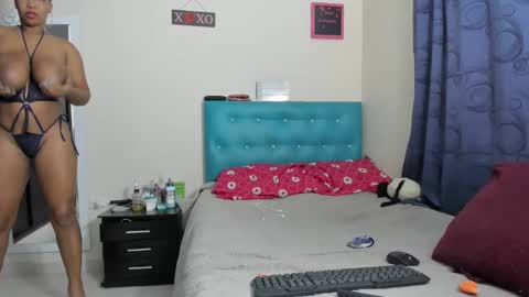 megan        online show from 03.12.25