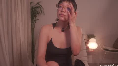 Snapshot of meganmei666 chatting on 04.29.26 for more 3 online show from 04.29.26